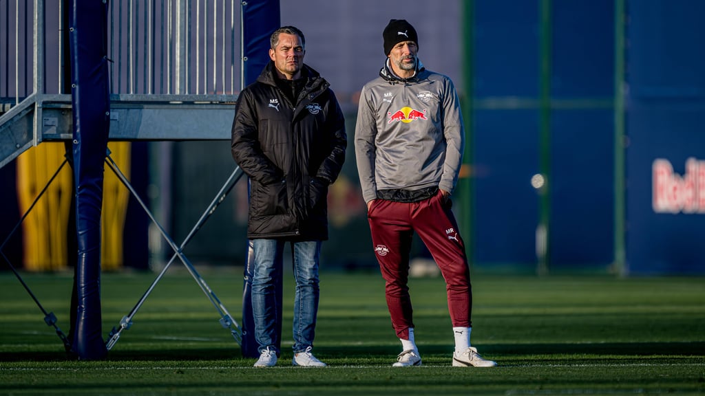 „Bin ja bekannt dafür, dass ich nicht gleich die Nerven verliere”: Marcel Schäfer und Marco Rose.