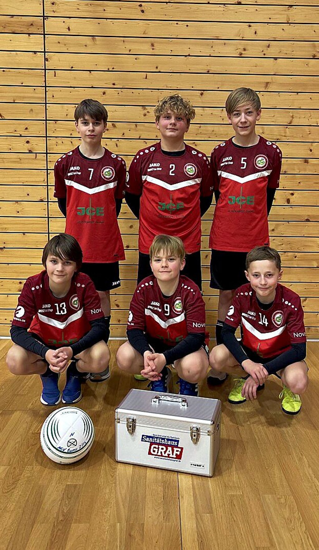 Die jungen Faustballer vom MSV Buna Schkopau können auf eine bewegte Saison zurückblicken.
