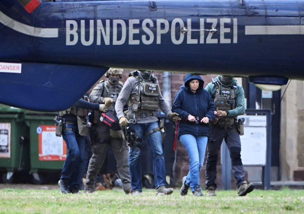 Die frühere RAF-Terroristin Daniela Klette steht von Ende März an vor Gericht. (Archivbild)