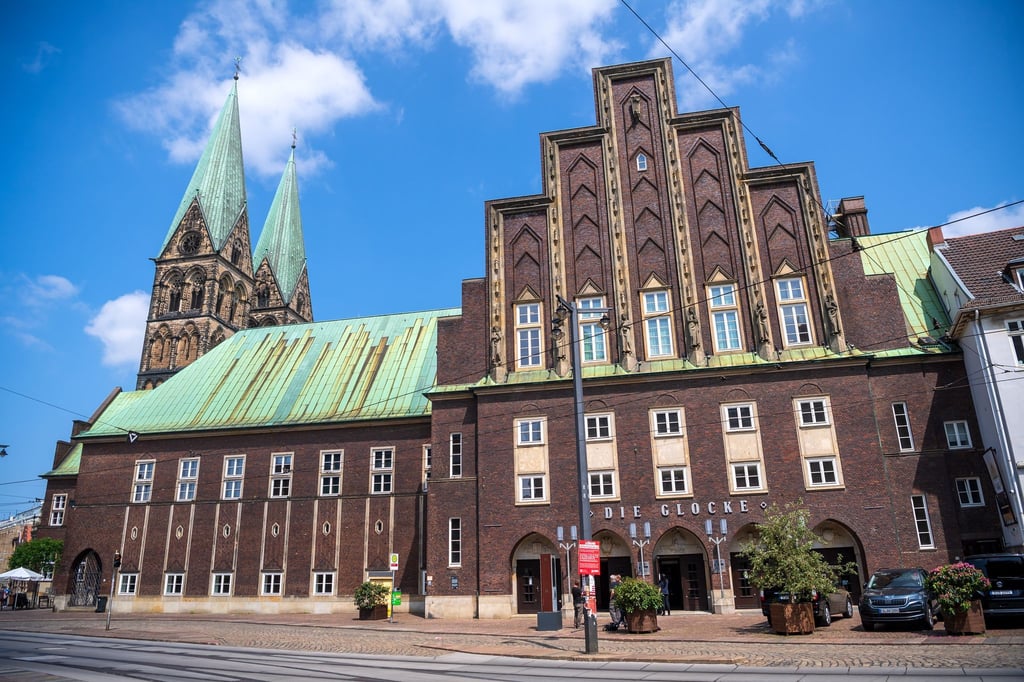 Das Konzerthaus „Die Glocke“ in Bremen soll modernisiert werden - Architekten aus Köln und Barcelona haben die Ausschreibung gewonnen. (Archivfoto)
