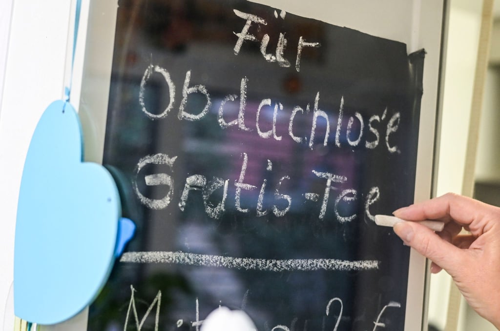 In kalten Wintertagen besonders wichtig: Die Hilfsangebote und Essensausgaben für bedürftige und obdachlose Menschen.