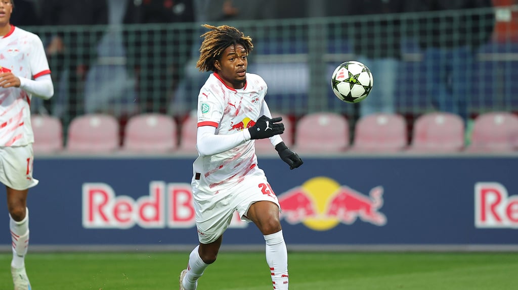 Joyeux Masanka Bungi bei einem Einsatz in der Youth League.