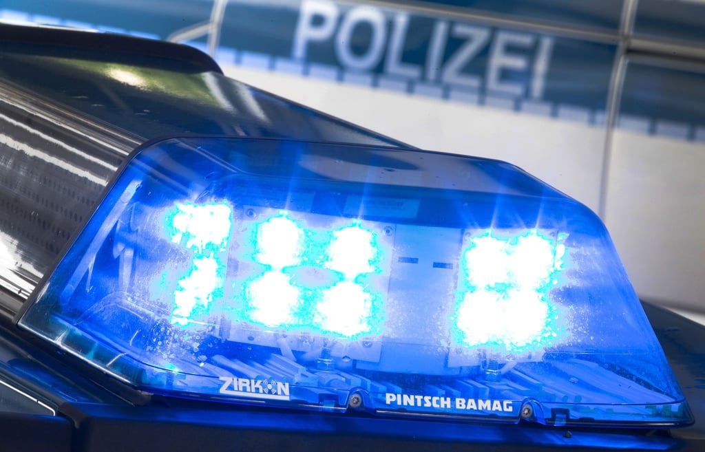 Ein 28-Jähriger kam nach dem Angriff ins Krankenhaus. (Symbolbild)