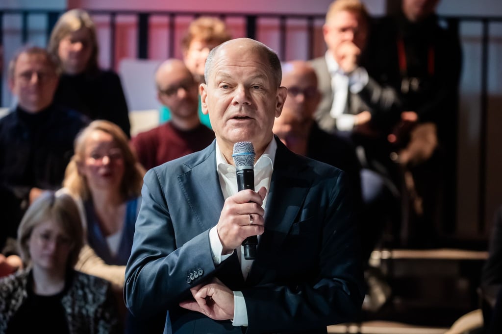 Bundeskanzler Olaf Scholz (SPD) wirft CDU-Chef Friedrich Merz bei der Frage der Abgrenzung zur AfD vor, nicht verlässlich zu sein.