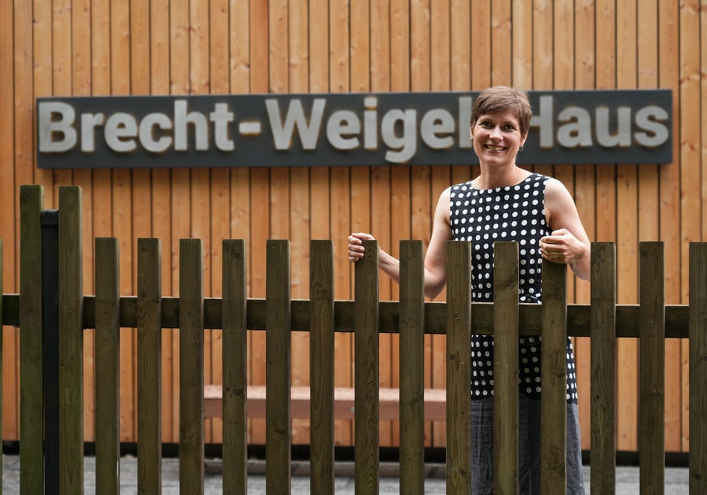 Juliane Grützmacher ist die Leiterin des Brecht-Weigel-Hauses in Buckow. (Archivbild)
