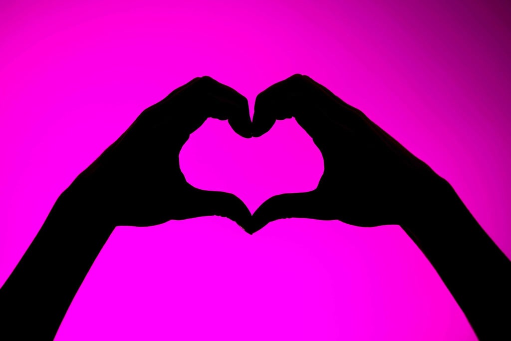 63 Prozent der digital Datenden empfinden es als leichter, online zu flirten, als jemanden in der realen Welt anzusprechen.