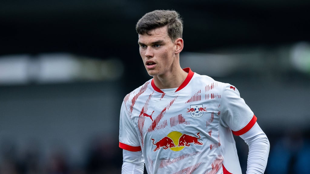Robert Ramsak schießt RB Leipzig ins Glück.