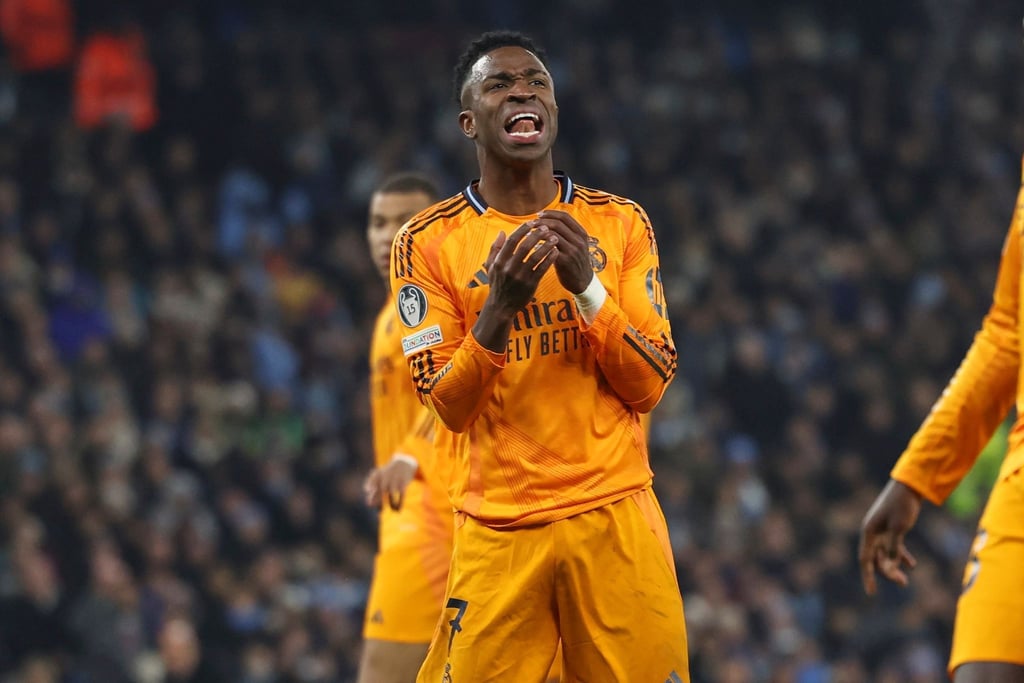 Vinicius Junior von Real Madrid wurde vor dem Spiel bei Manchester City von den Fans des Gastgebers verhöhnt.
