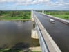 Auf der Trogbrücke wird der Mittella ndkanal über die Elbe geführt. Ab Ende März geht dort erstmal nichts mehr.