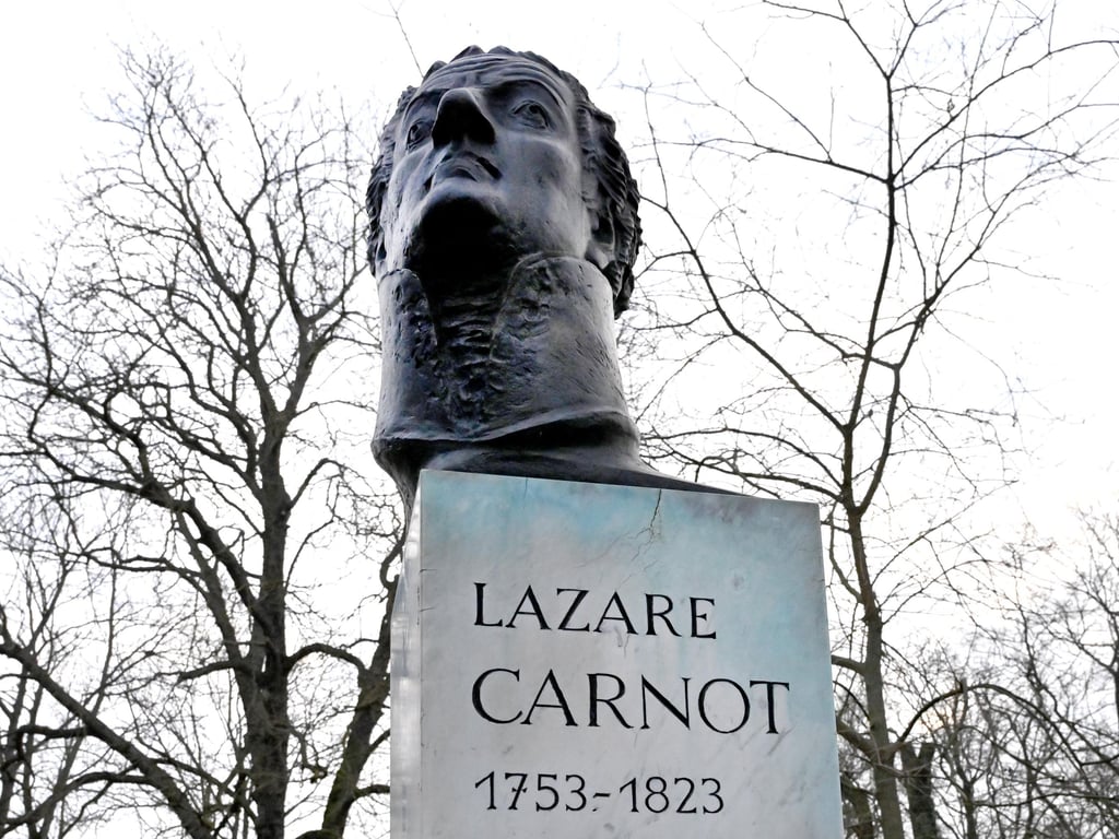 Die Skulptur von Lazare Carnot in Magdeburg wurde erneut das Ziel von Metalldieben.