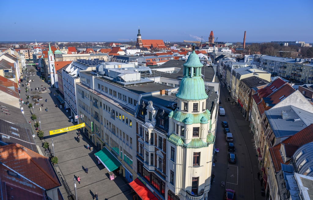 Cottbus gedenkt des Luftangriffs vor 80 Jahren.