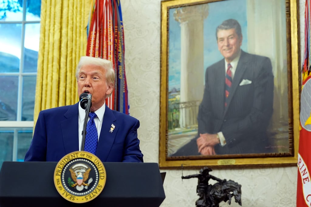 Zwischen US-Präsident Donald Trump und Russlands Präsident Wladimir Putin soll es vermutlich in Saudi-Arabien zu einem Treffen kommen (Archivbild).