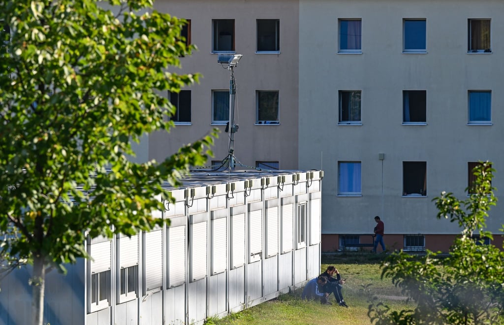 In Eisenhüttenstadt steht eine Erstaufnahmeeinrichtung für Asylbewerber - jetzt wird dort ein sogenanntes Dublin-Zentrum eingerichtet werden. (Archivbild)