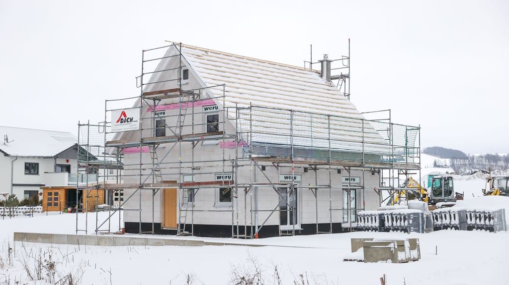 Was muss geschehen, damit der Bau von Eigenheimen wieder bezahlbarer wird? Dieser Frage stellen sich die Kandidaten, die den Landkreis Harz im Bundestag vertreten wollen.