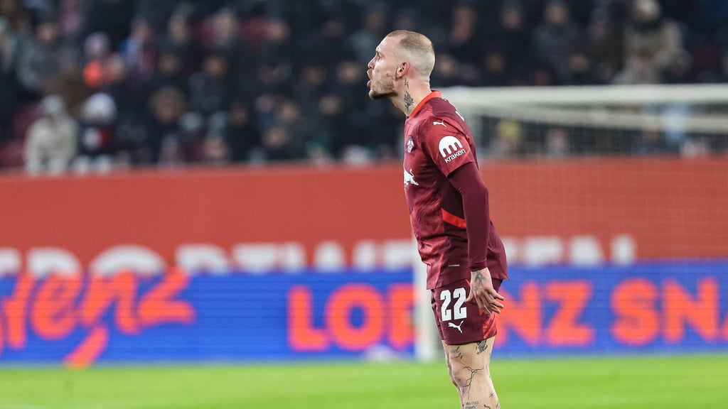 RB-Nationalspieler David Raum nach dem Spiel in Augsburg.
