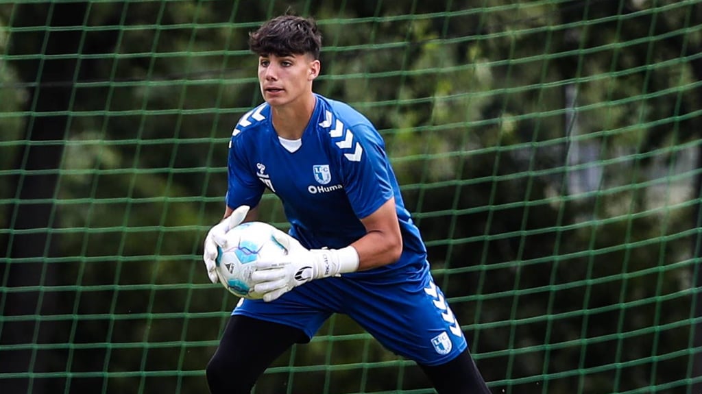 Robert Kampa ist die Nummer drei beim 1. FC Magdeburg - hinter Dominik Reimann und Noah Kruth.