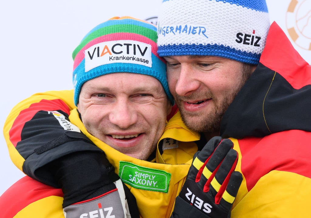 Francesco Friedrich (links) gewann den Gesamt-Weltcup, Johannes Lochner das Viererbob-Rennen im Weltcup.