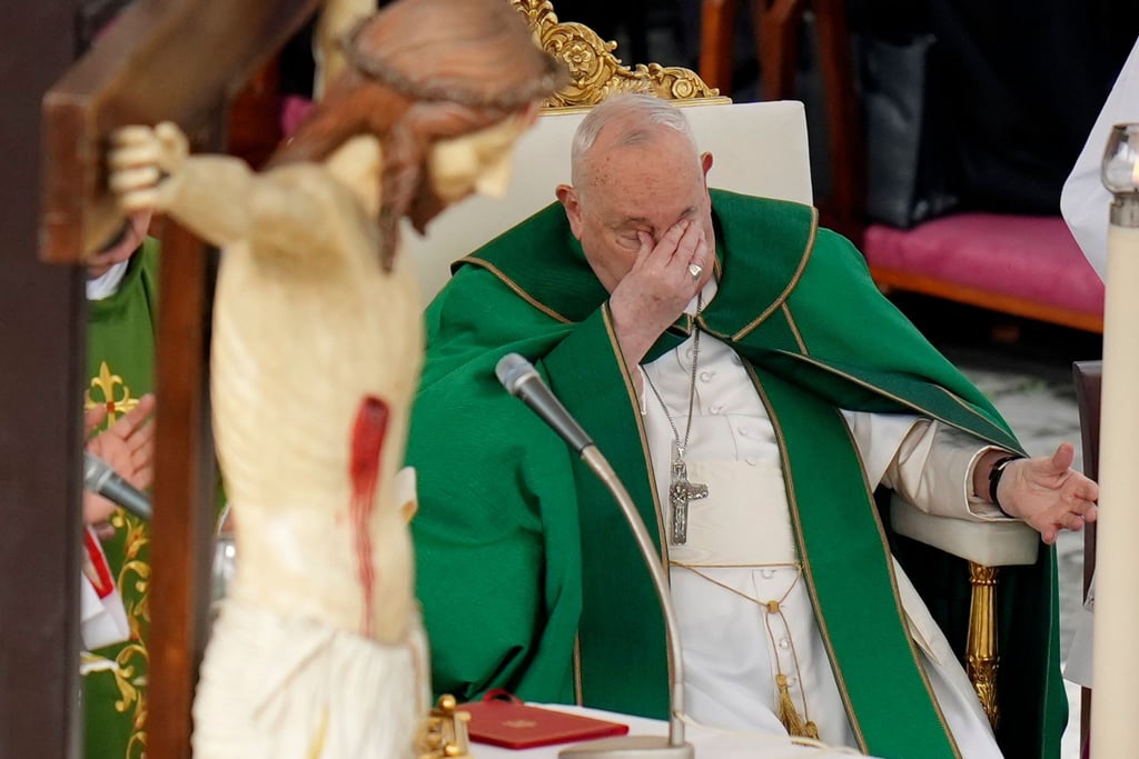 Mit seinen 88 Jahren ist Franziskus inzwischen der zweitälteste Papst der Geschichte. (Archivbild)