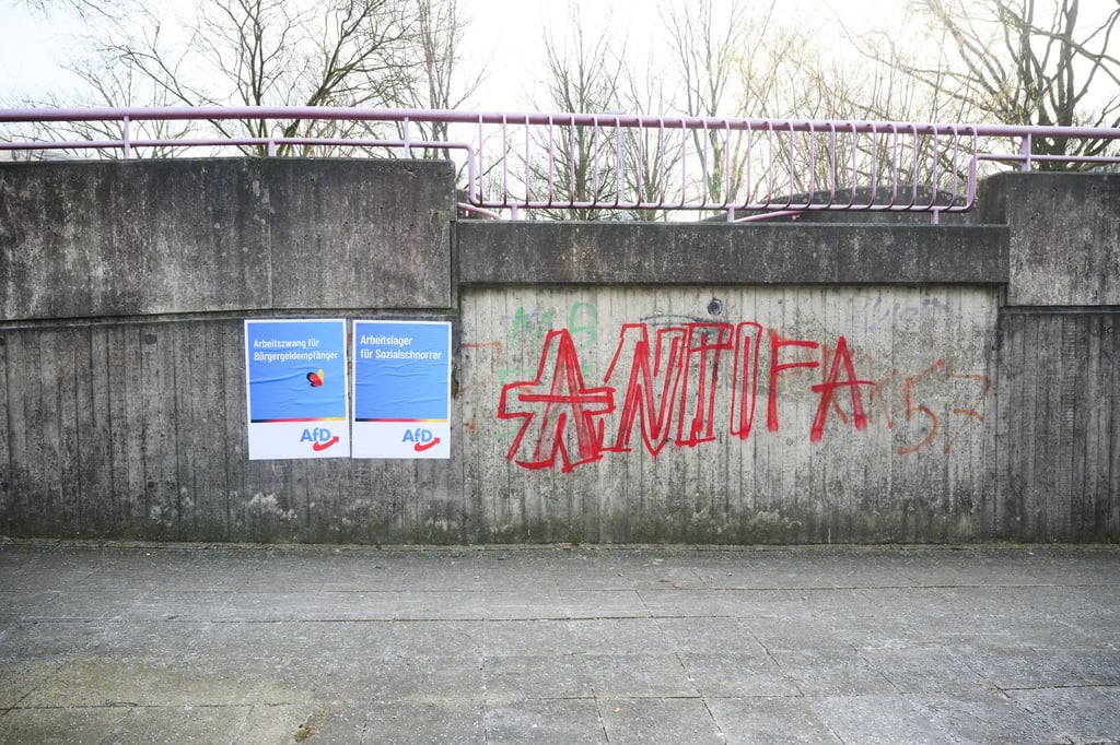 Die AfD Niedersachsen distanziert sich von gefälschten Wahlplakaten in Hannover.
