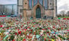 Die Anteilnahme nach dem Anschlag war enorm. Vor der Johanniskirche wurden Hunderte Blumen und Kerzen niedergelegt. Auch Geld spendeten die Magdeburger für die Opfer.