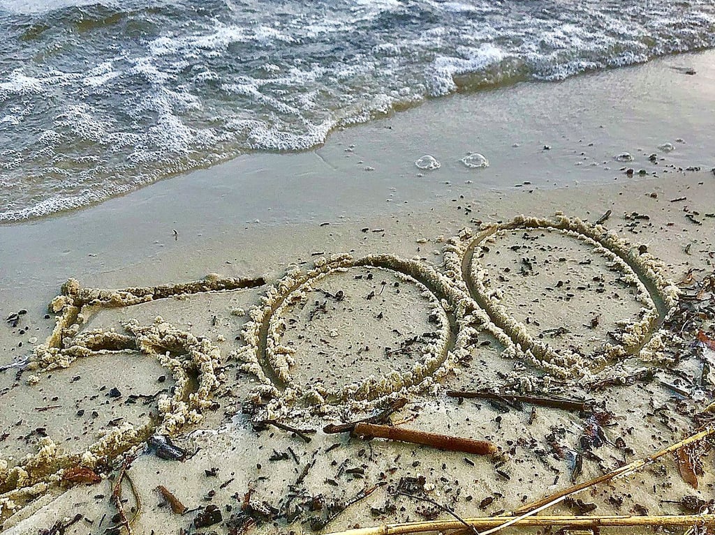Auf die Jubiläumstour wurde im Sand hingewiesen.