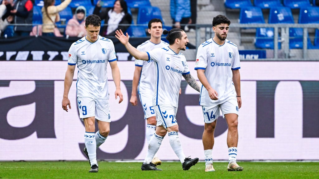 Frust bei den FCM-Profis während der Niederlage beim Karlsruher SC. Wer konnte überzeugen, wer nicht?