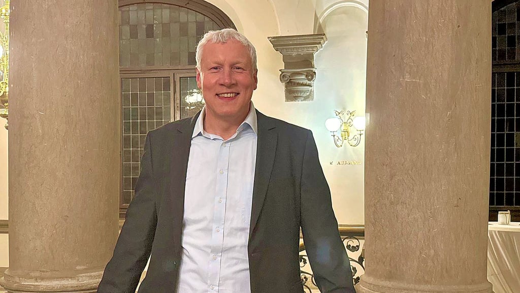 Machte sich rar am Wahlsonntag und kam doch noch ins Stadthaus: Alexander Raue