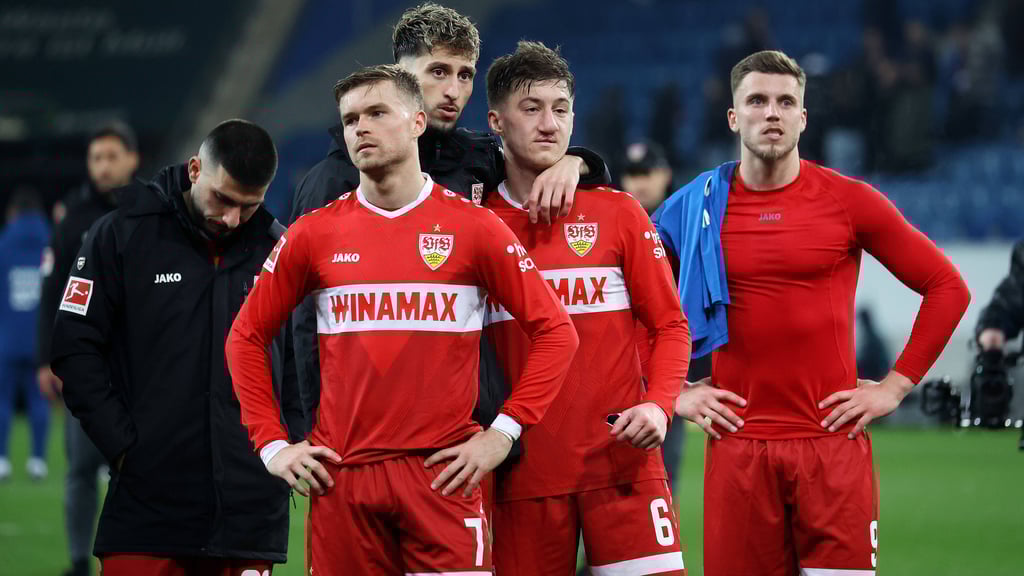 Enttäuschung bei den Spielern des VfB nach dem 1:1 gegen Hoffenheim