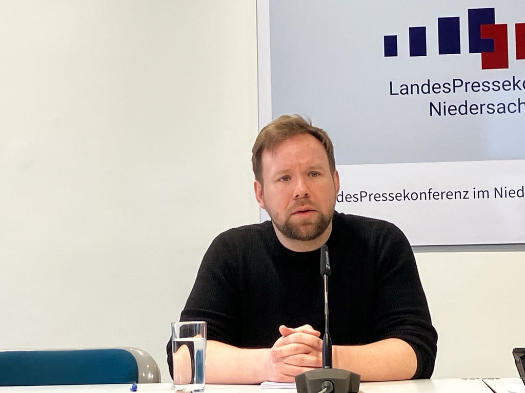 Thorben Peters, niedersächsischer Landeschef der Partei Die Linke, beobachtet eine „Demokratiesehnsucht“ bei jungen Menschen.