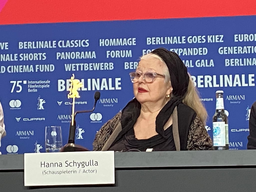 Pressekonferenz Schauspielerin Hanna Schygulla