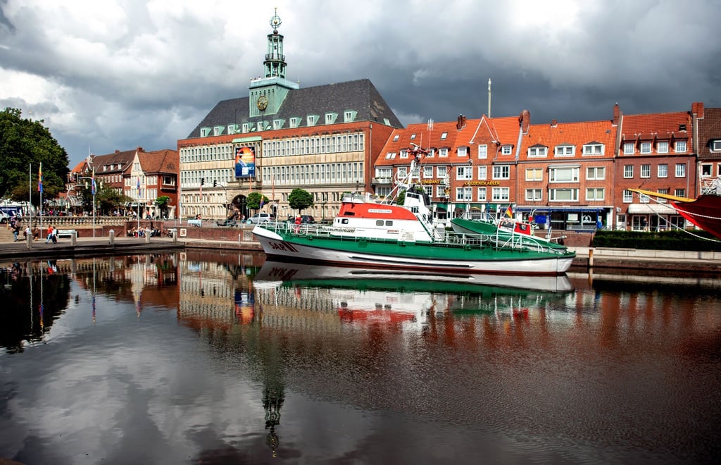 Die für Mai geplante Maritime Konferenz der Bundesregierung in Emden wird verschoben. (Archivbild)