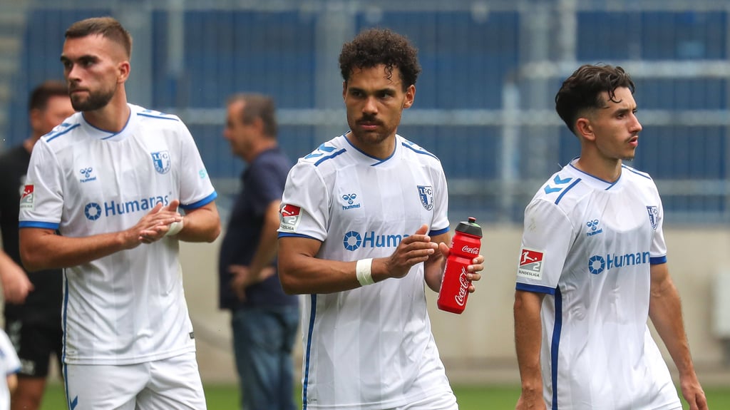 Emir Kuhinja, Herbert Bockhorn und Jason Ceka vom 1. FC Magdeburg (v.l.).
