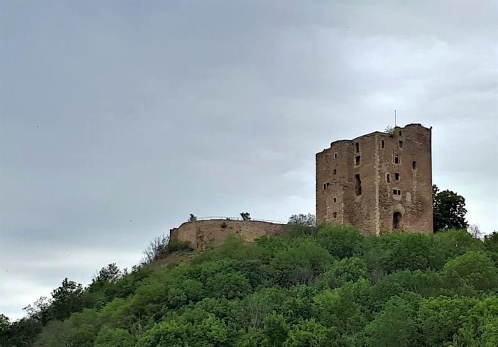 Burg Arnstein