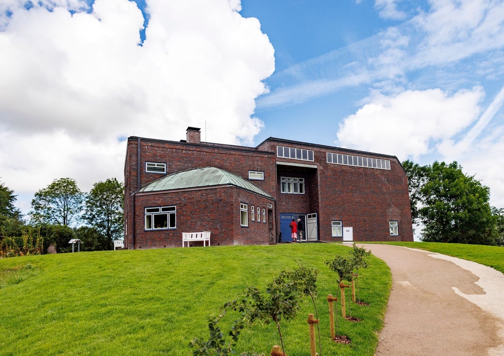 In der neuen Schau im Nolde-Haus sind mehr als 110 Werke zu sehen (Archivbild).
