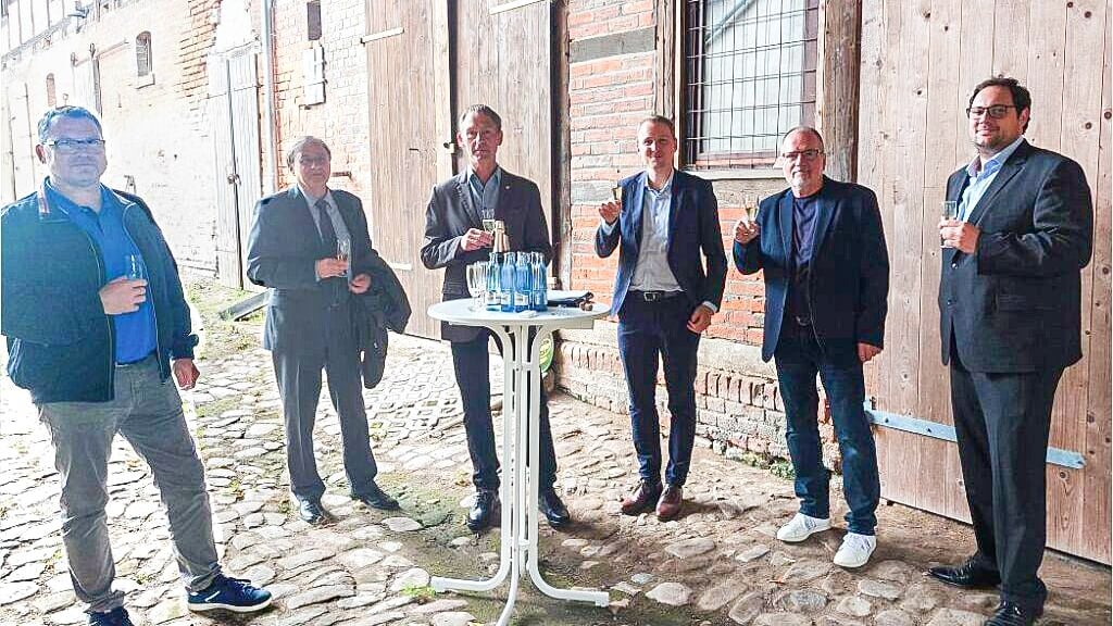 Kulturelle Treffpunkte wie die künftige Beendorfer Kulturscheune lassen eine ganze Region zusammenwachsen. Die Stiftung „Zukunftsfonds Morsleben“ und die Leader-AG „Flechtinger Höhenzug und Drömling“ leisten finanzielle Unterstützung für die Sanierung und den Innenausbau.