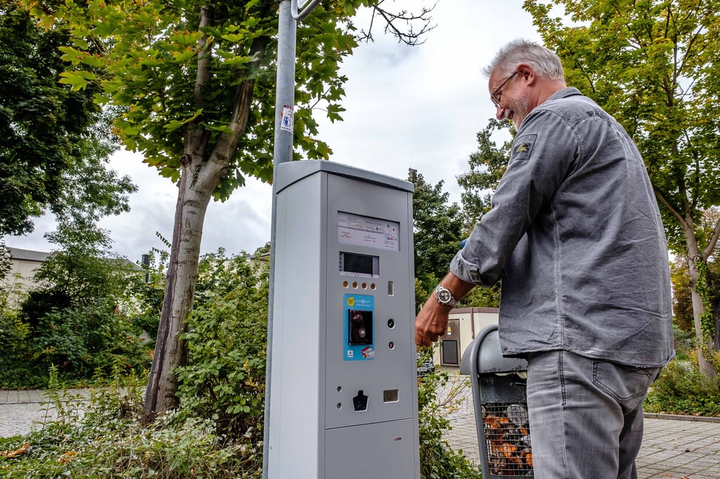 Neben einer Erhöhung der Gebühren sollen die Parkscheinautomaten am Bergwitzsee modernisiert werden.