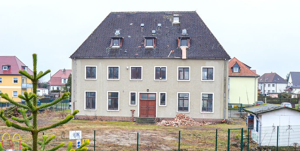 Nach dem Auszug des Jugendclubs „Der Treff“ steht das ehemaliges Pionierhaus in Oschersleben leer. Was plant der neue Käufer?