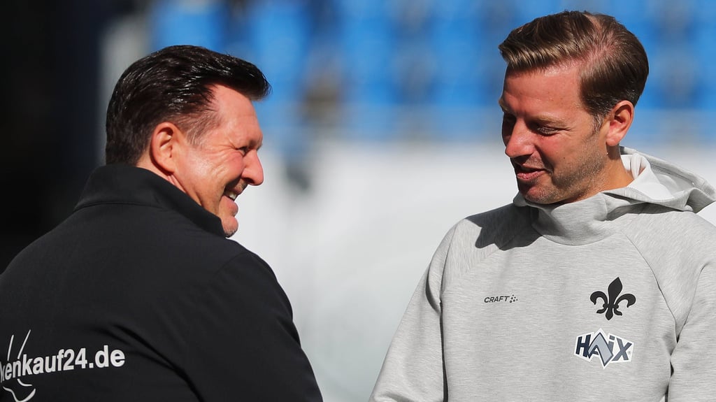 Florian Kohfeldt, Trainer vom SV Darmstadt (re.), und Christian Titz, Coach vom 1. FC Magdeburg, beim Hinspiel im September.