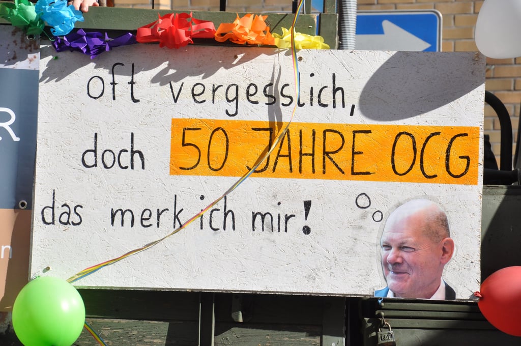 Schnappschuss vom Karnevalsumzug in Osterburg (Landkreis Stendal) am Sonnabend, 1. März 2025.
