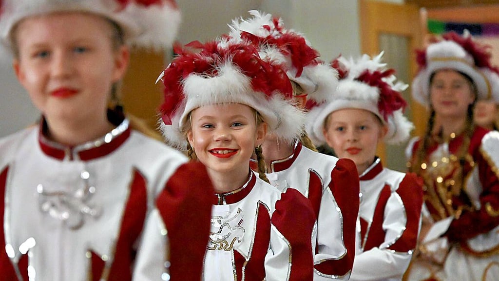 Der Kinderfasching in Friedrichsaue wird von Kindern gemacht.