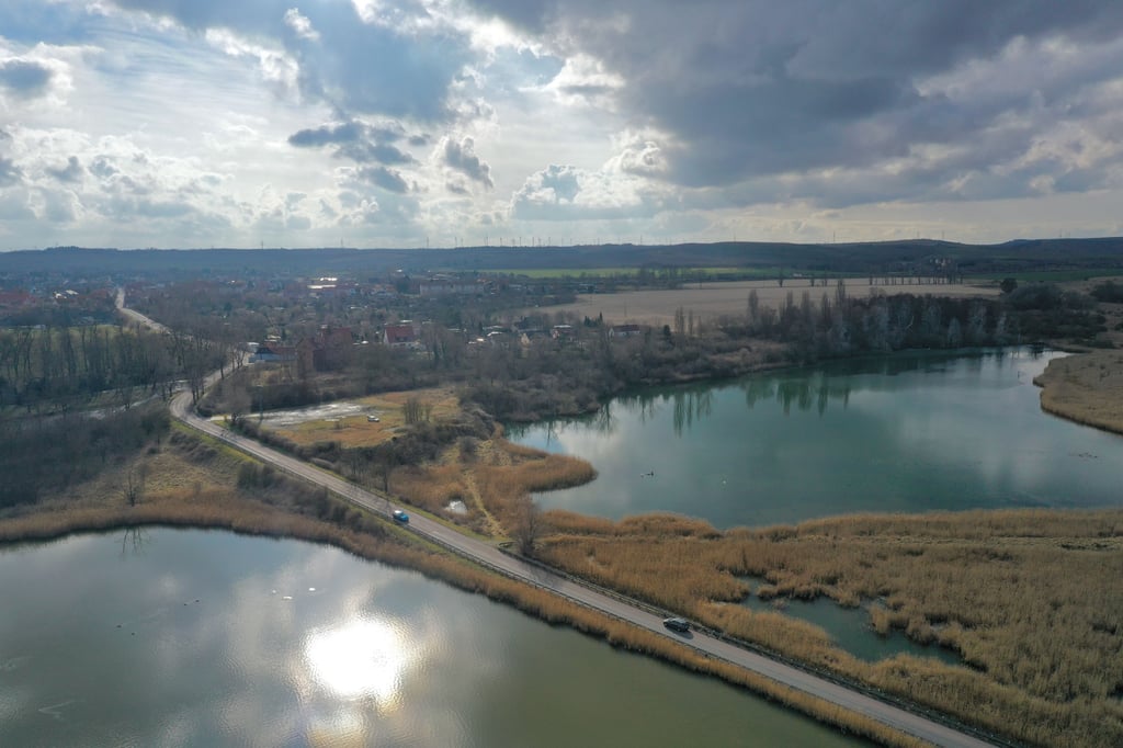 Blick auf den Salzigen See im Seegebiet Mansfelder Land