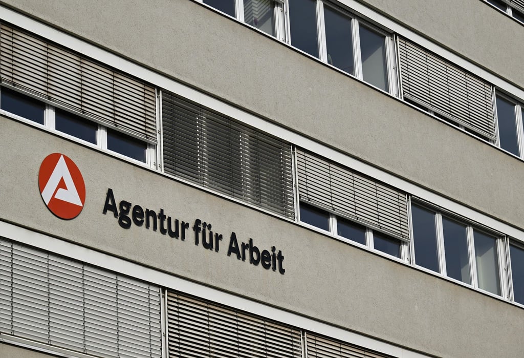 Nach Angaben der Bundesagentur für Arbeit ist das Risiko, arbeitslos zu werden, für Ungelernte doppelt so hoch wie für Fachkräfte. (Symbolbild)