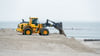 Damit die Strandkörbe am Nordseestrand von Wangerooge Platz finden, muss neuer Sand aufgeschüttet werden.