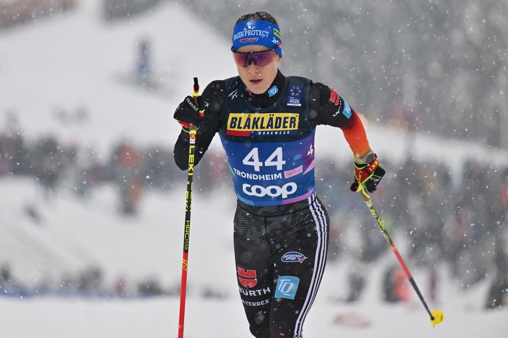 Katharina Hennig hat nach starkem Start eine Medaille verfehlt.