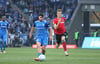 Youngster Abu-Bekir El-Zein (hier mit Hannovers Fabian Kunze) erlebt eine wechselhafte Saison.