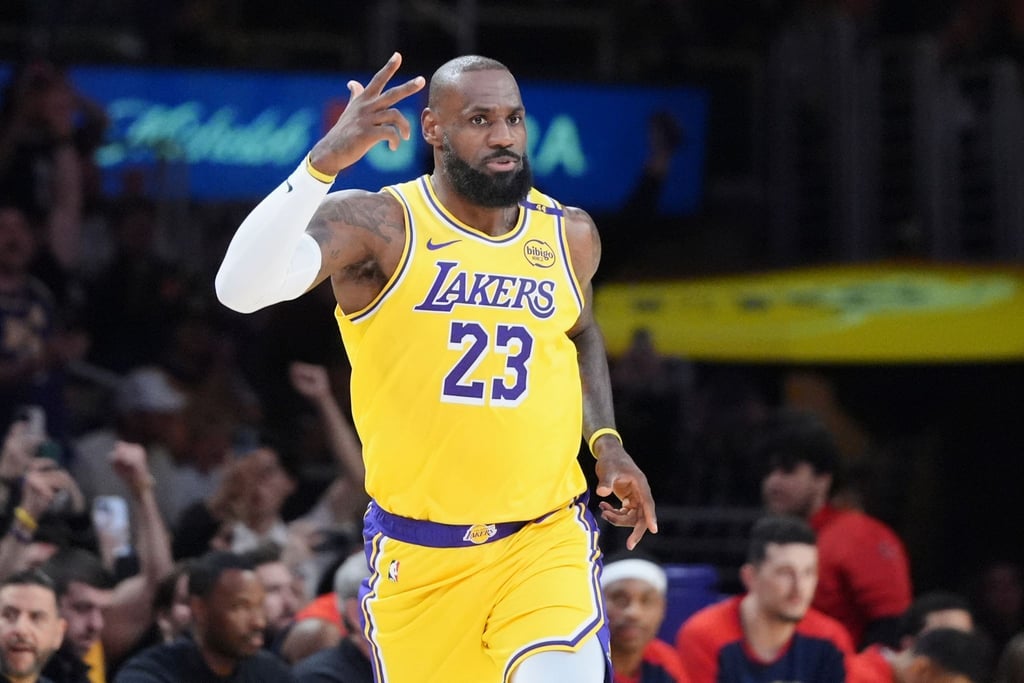 Drei Punkte gab es für den Wurf, mit dem LeBron James die Marke von 50 000 Punkten in der NBA durchbrach.