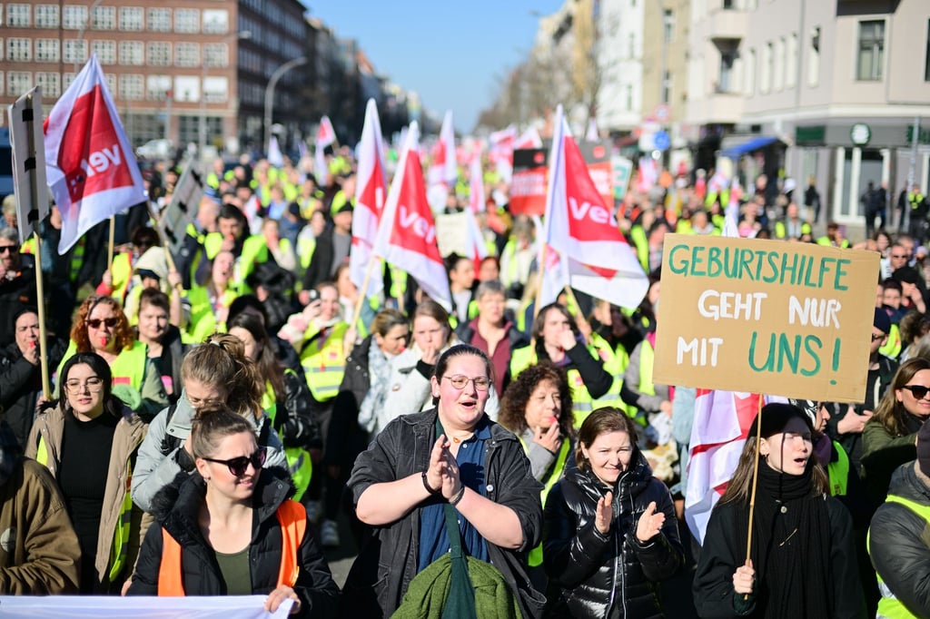Mit der Beteiligung beim Warnstreik an den Kliniken zeigt sich Verdi zufrieden.