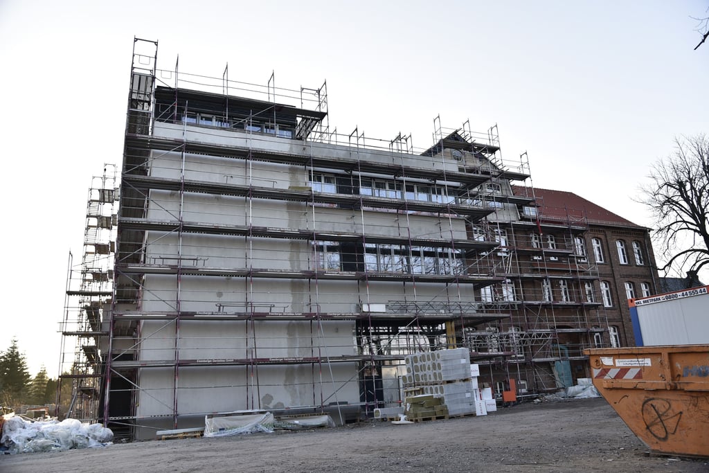 Die Arbeiten für den Erweiterungsanbau sind schon weit fortgeschritten.