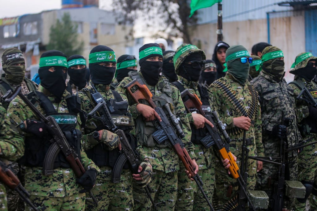 Islamisten im Gazastreifen halten nach israelischen Informationen noch 24 Geiseln und 35 Leichen von Verschleppten im Gazastreifen fest.