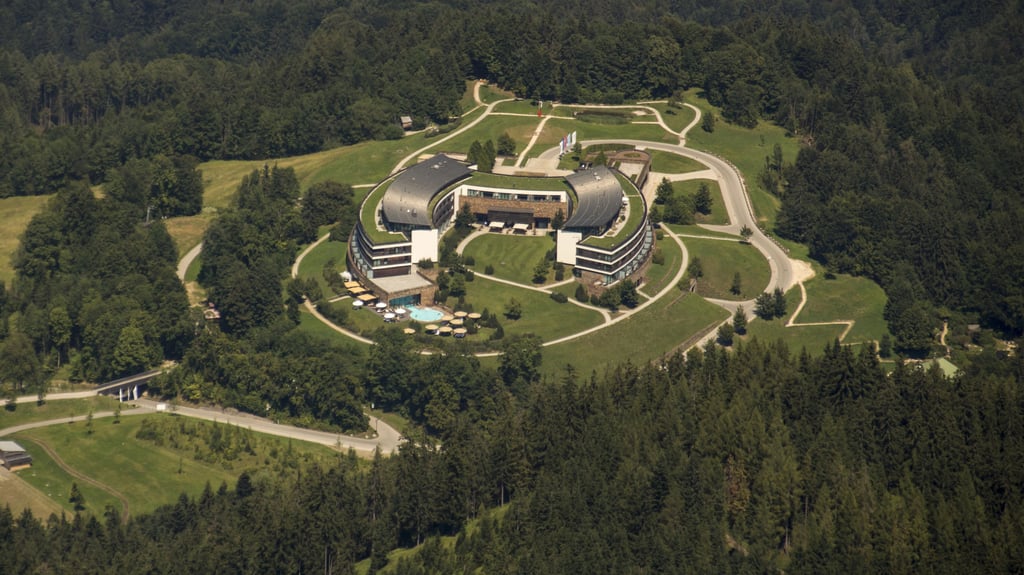 Das Kempinski Hotel Berchtesgaden aus der Vogelperspektive.